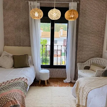 Apartamento Rural La Leyenda El Bosque Esterno foto